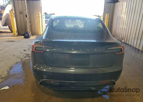 2025 Tesla Model 3 from USA, damaged, VIN 5YJ3E1EA5SF022523